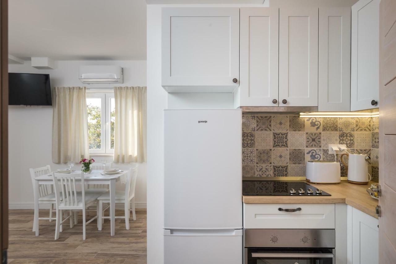 Horizon Apartman Mlini Kültér fotó