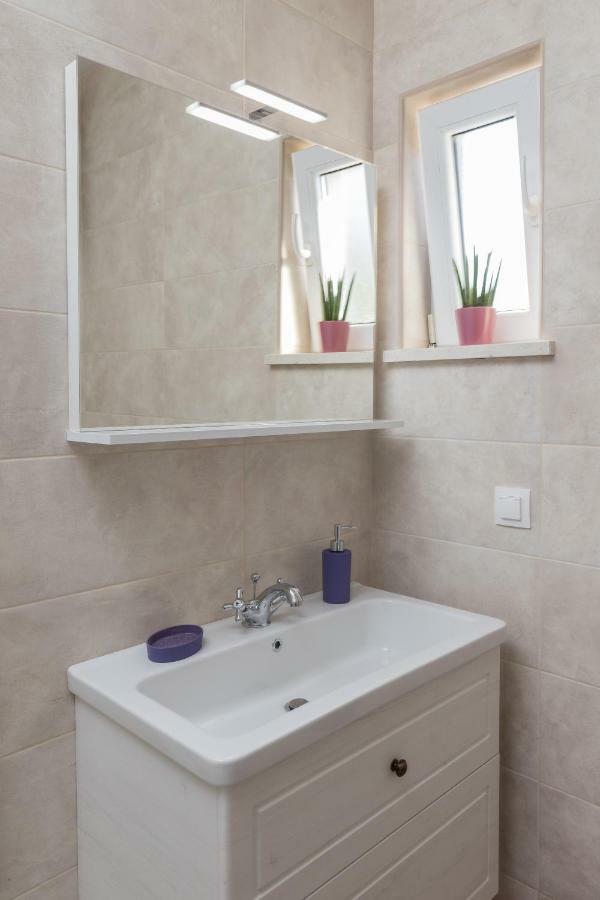 Horizon Apartman Mlini Kültér fotó