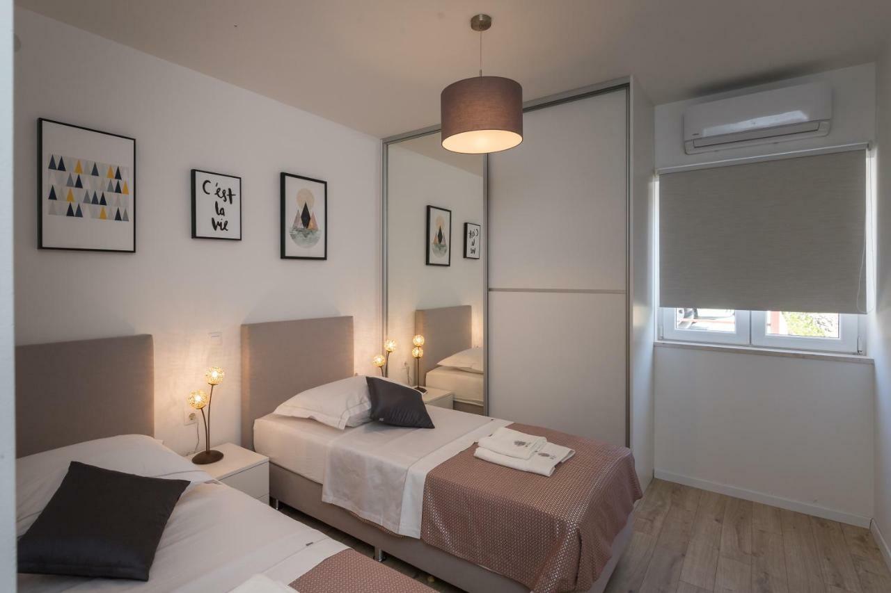 Horizon Apartman Mlini Kültér fotó